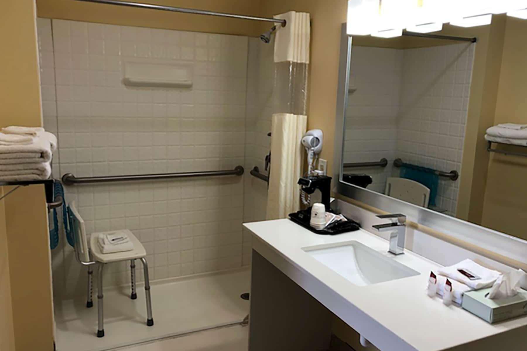 Days Inn By Wyndham Cape Carteret Near Emerald Isle 외부 사진