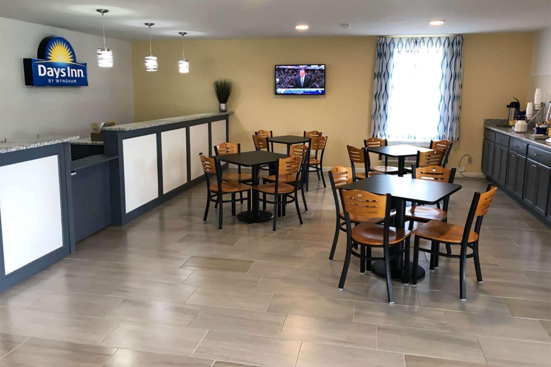 Days Inn By Wyndham Cape Carteret Near Emerald Isle 외부 사진